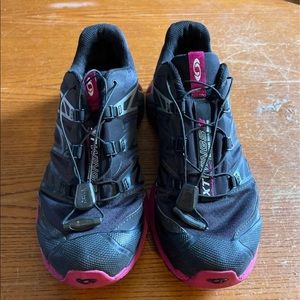 Size 7.5 Salomon XT Wings 3 Trail Shoes